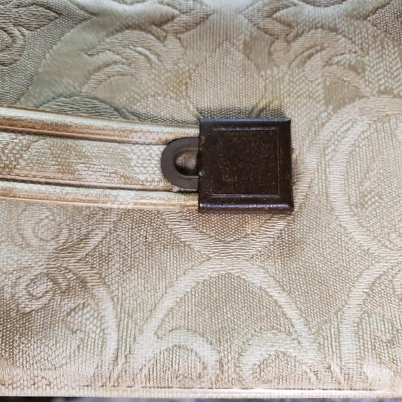 Vintage Viviane Woodard cosmetic carrying case large 12-in x9-in x 4-in clasp - Picture 15 of 15